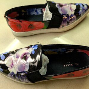 Ted Baker pumps Size 7.5